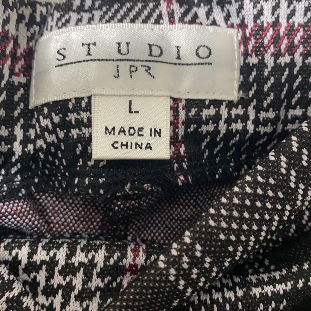 Studio JPR pants. - Picture 3 of 6